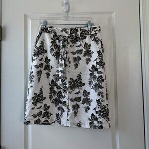Liz Claiborne Black and White Linen Blend Buttoned Floral Knee Skirt Size 8